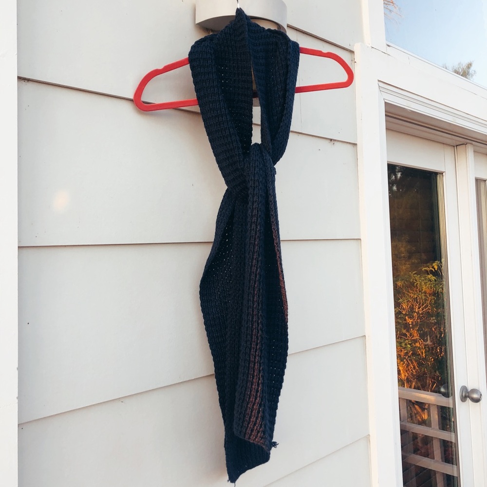 Xhilaration Blue Knit Scarf.